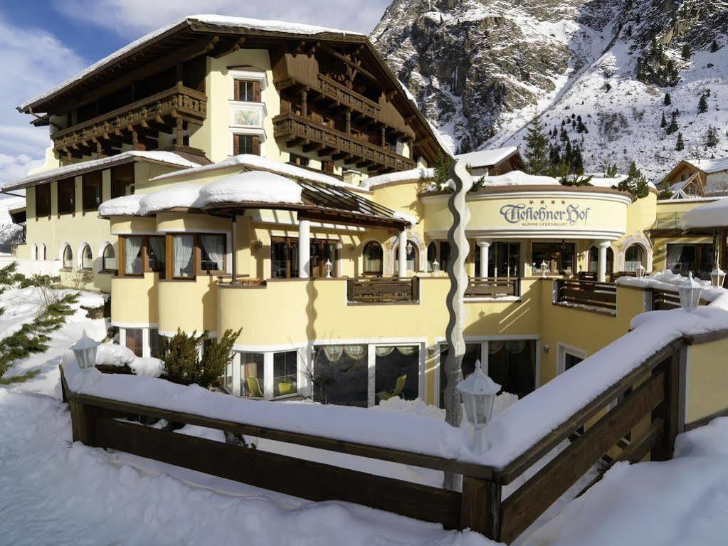 Tieflehner Hof Pitztalhaus Hotel Sankt Leonhard im Pitztal Exterior foto